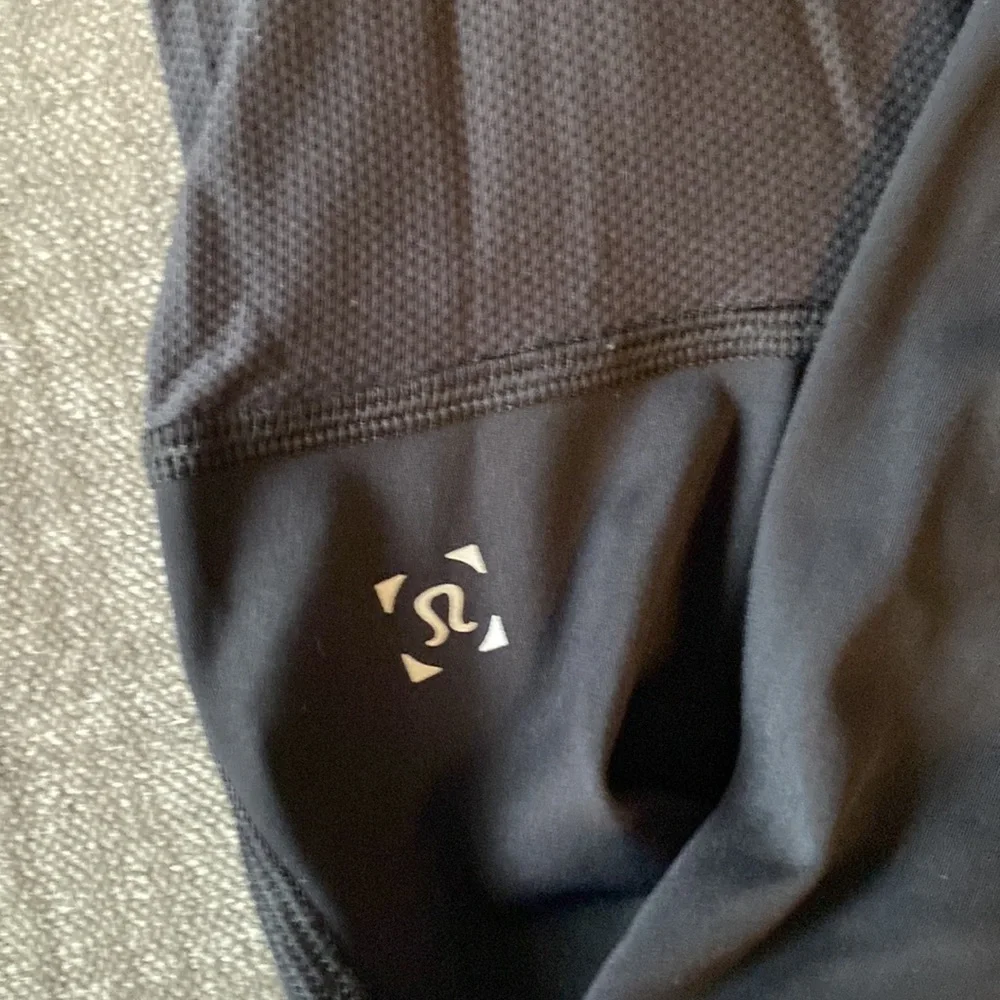 LULULEMON SURGE LIGHT TIGHT - Picture 5 of 8